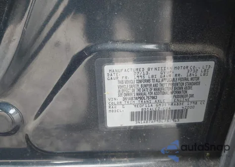 2013 Nissan Sentra S z USA, uszkodzony, nr VIN 3N1AB7AP9DL757963